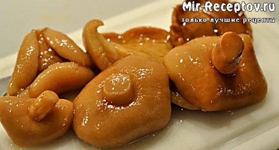 Маслята маринованные