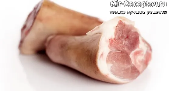 Свиная рулька со шкурой
