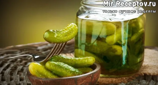 Огурец маринованный