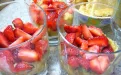 Нежный яблочный мусс с клубникой