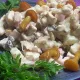 Салат грибной с ветчиной